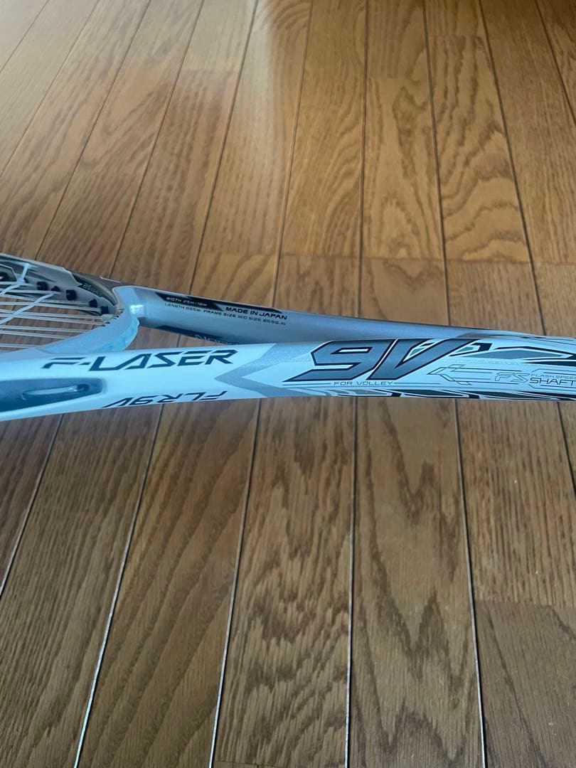 YONEX エフレーザー9v