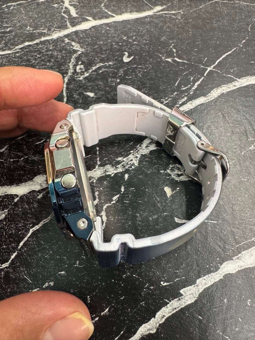 限定G-SHOCK デジタル腕時計 マルチカラー迷彩