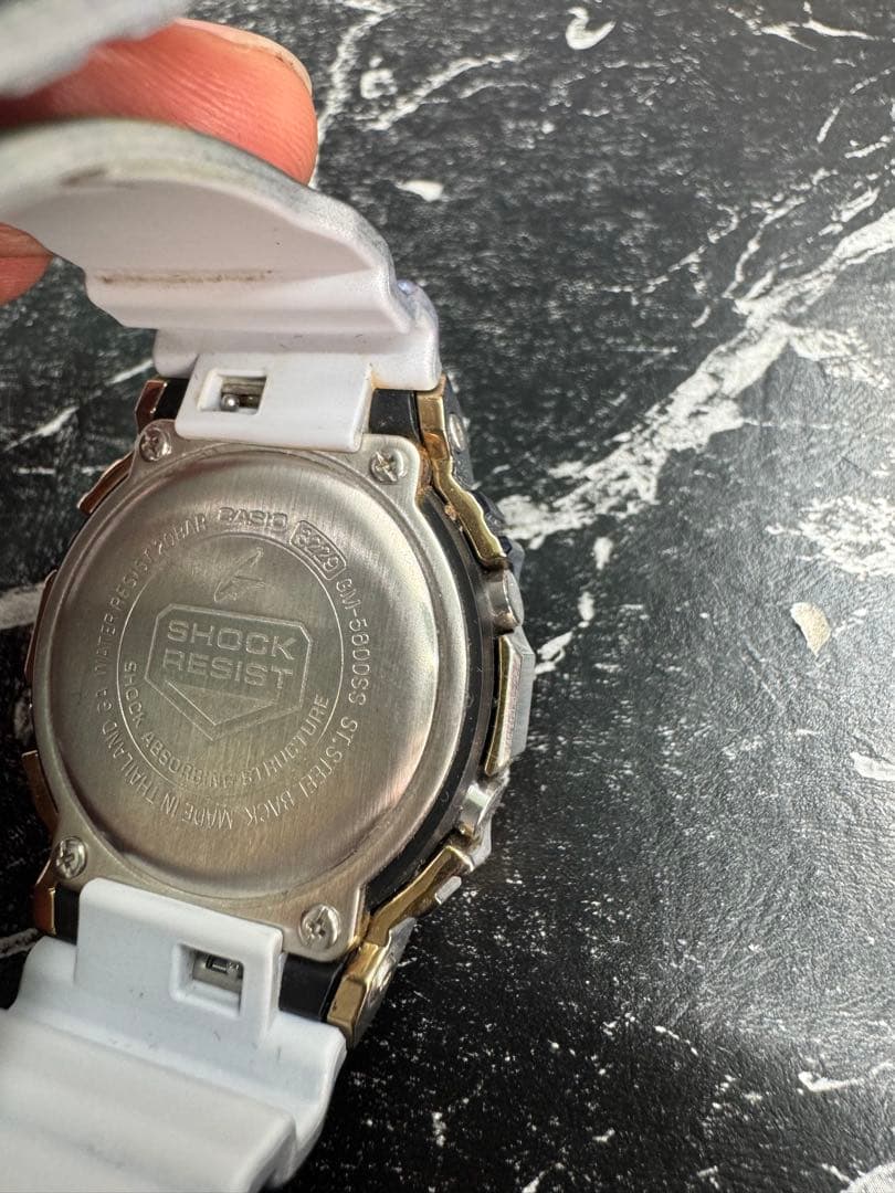 限定G-SHOCK デジタル腕時計 マルチカラー迷彩