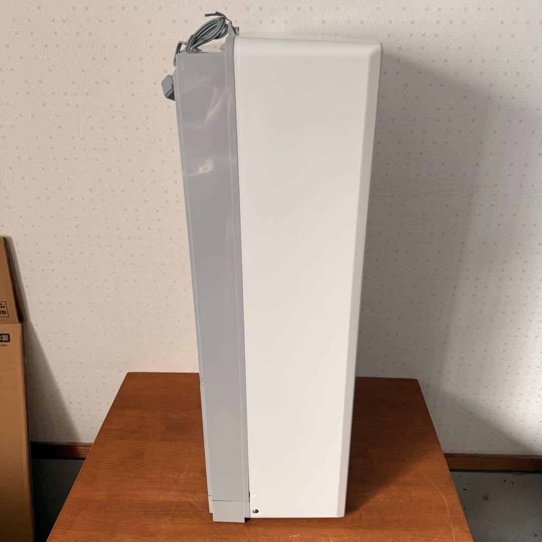 ● 新品未使用 CORONA コロナ 窓用エアコン CW-F1625R