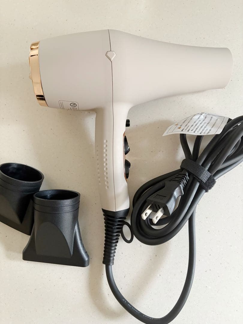 ドライヤー 速乾 大風量 遠赤外線 ヘアドライヤー 低温 ヘアケア 冷風 温風