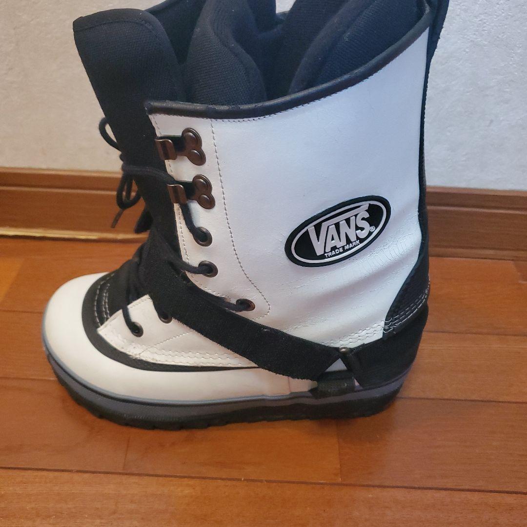 VANS　バンズ　スノーボードブーツ　紐タイプ