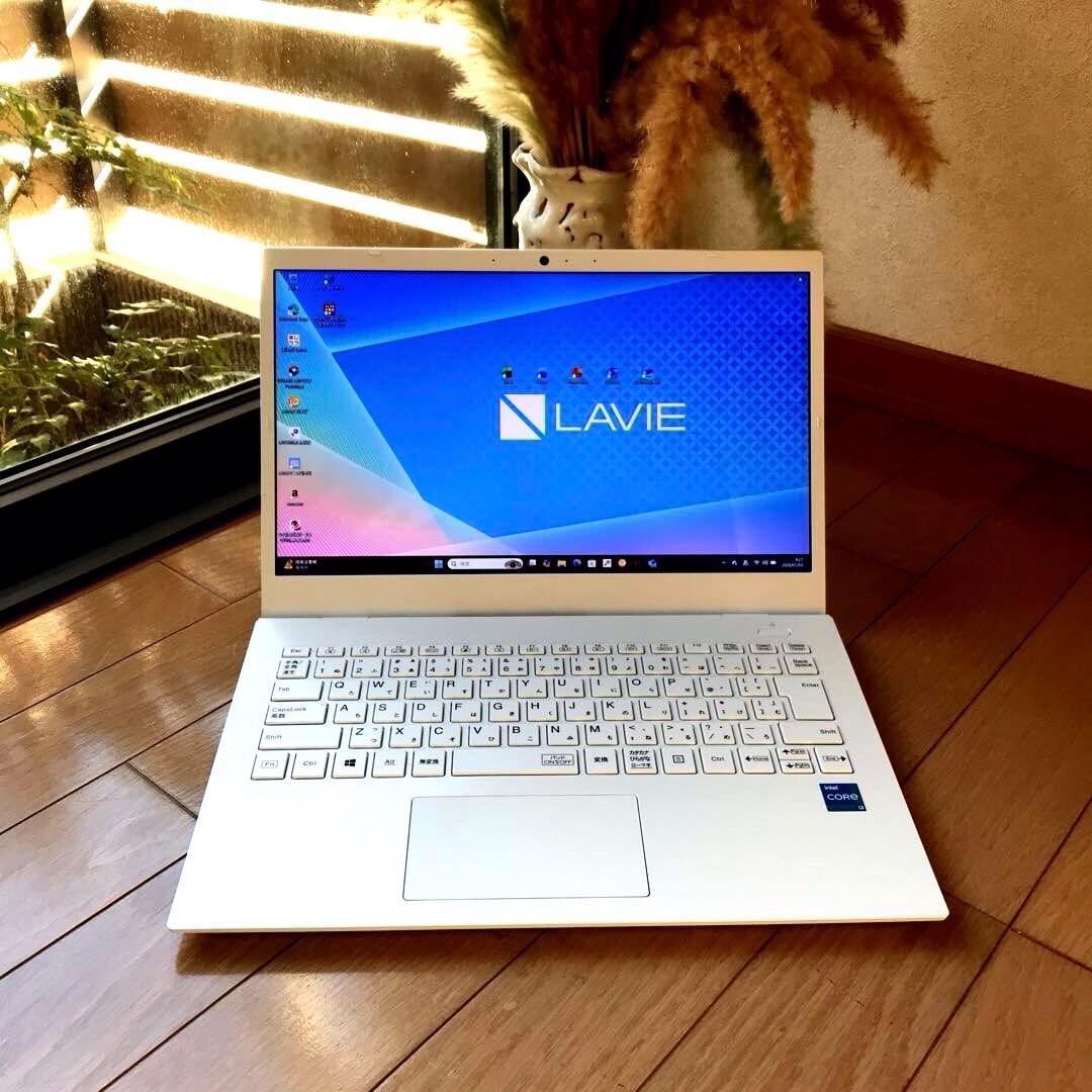 美品 NEC LaVie N1435/CAW(M.2NVMeSSD500GB)