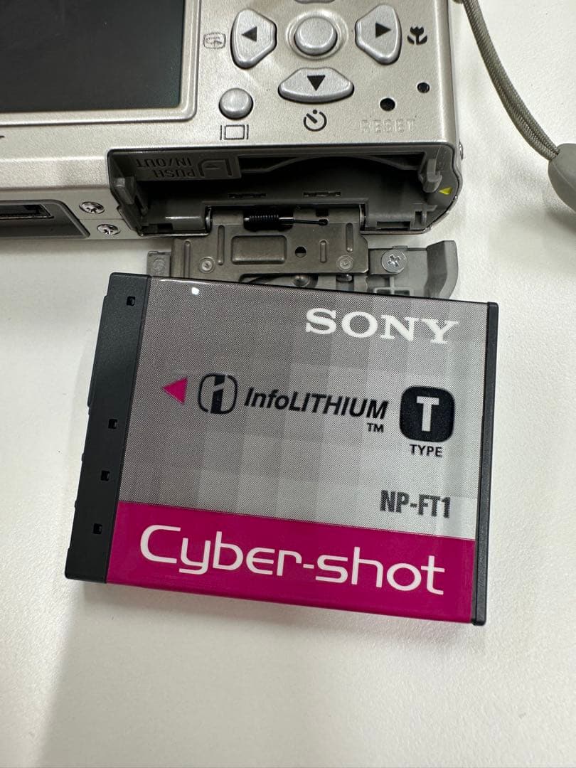 デジタルカメラ SONY DSC-T1 Cyber-shot