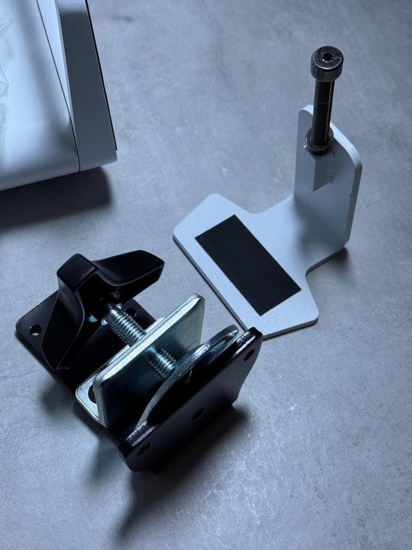 エルゴトロン TRACE モニターアーム ホワイト スリムクランプ付き