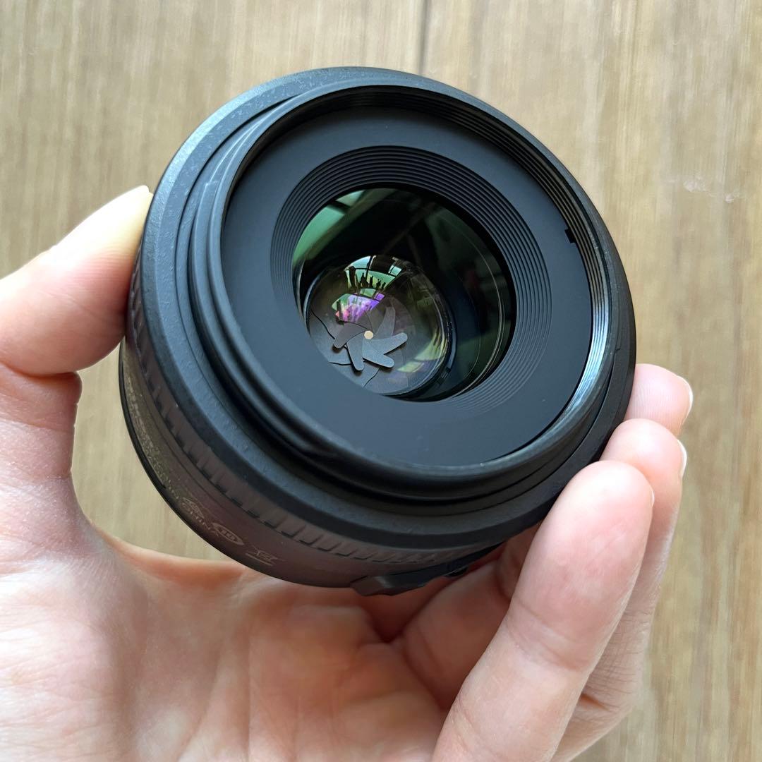 Nikon AF-S NIKKOR 35mm f/1.8G DX フード付き