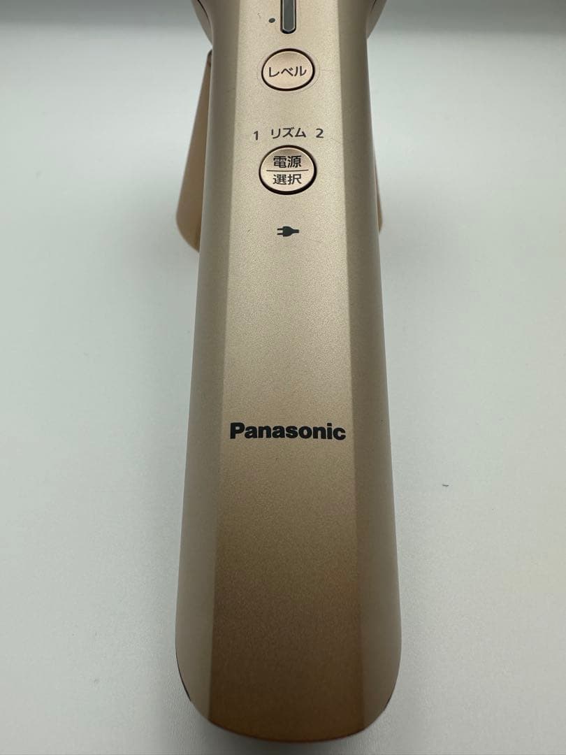 【極美品/21年製】Panasonic RF美顔器 EH-SR74