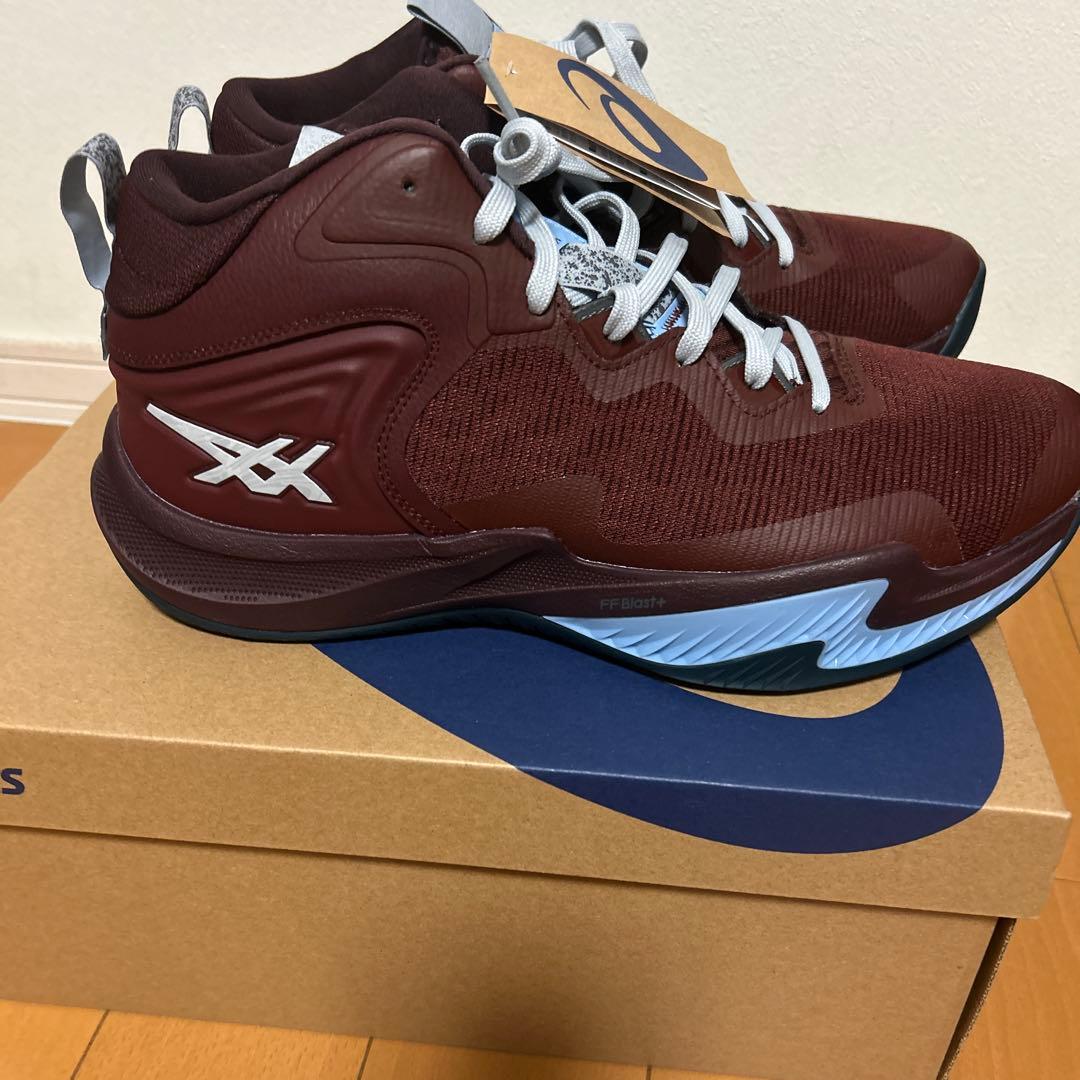 ノヴァサージ3 NOVA SURGE 3 28.5 アシックス