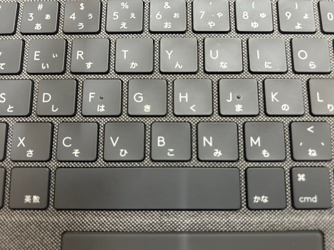 iPad専用タッチパッド付きキーボード
