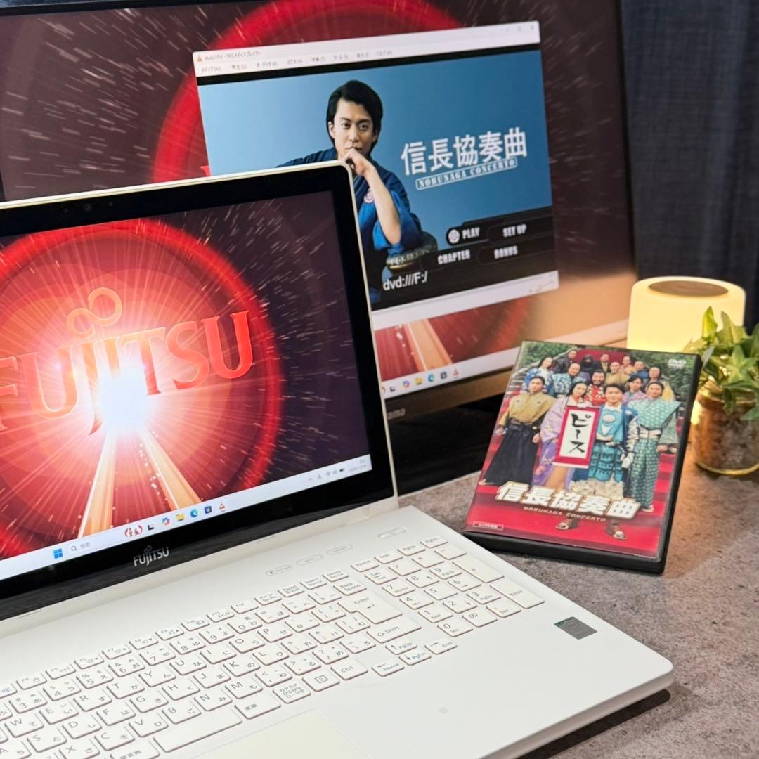 超美品 富士通ノートパソコン i7 タッチパネル 16GB 新品SSD1TB