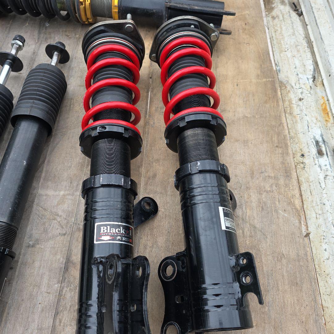 RS社車高調 RS-R Black☆i BKD200M13Y15日割中