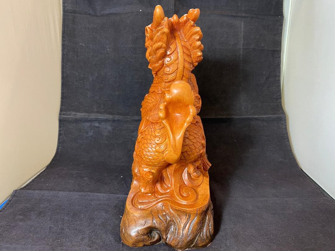 麒麟木製置物　２体セット　霊獣　人間関係　トラブル解消　幸運