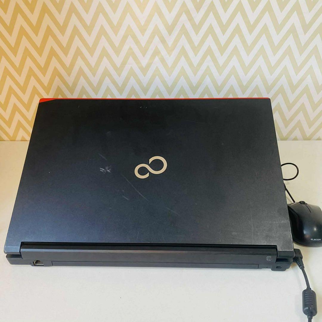 T16 Fujitsuノートパソコンi5 SSD高速Windows11オフィス付