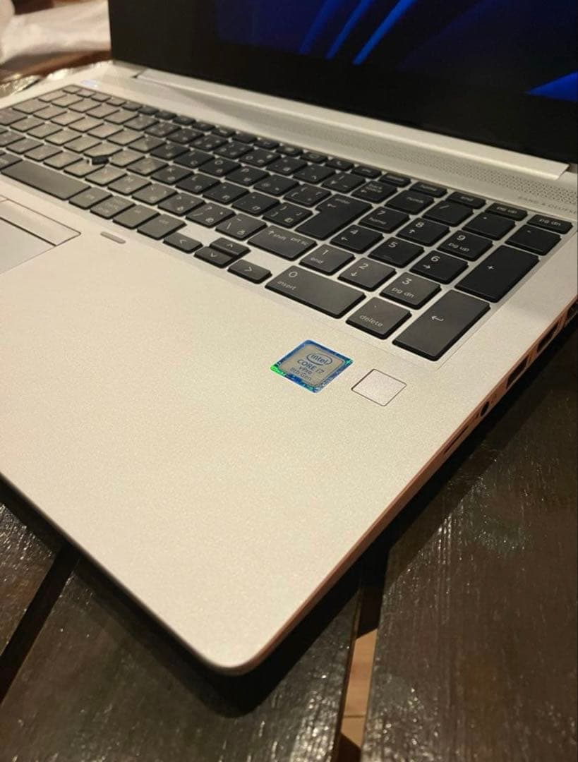 HP EliteBook 850 G5 タッチパネル搭載