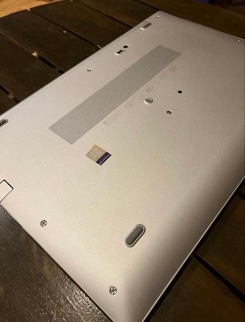 HP EliteBook 850 G5 タッチパネル搭載