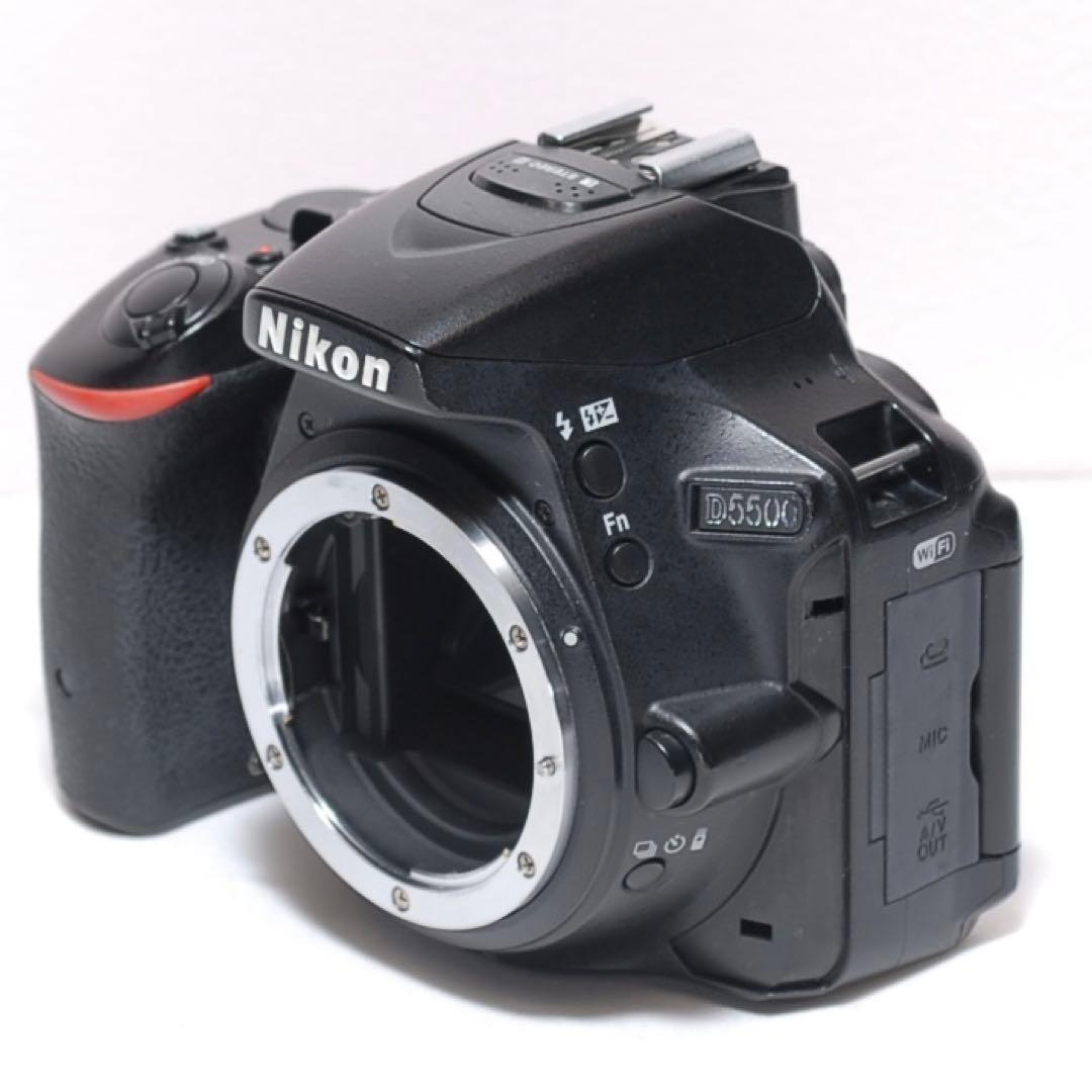 ✨一眼レフデビューに✨Nikon D5500✨シングルレンズ✨高画質✨おまけ多数