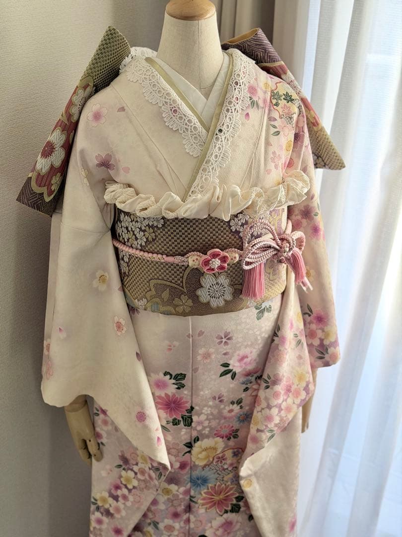 白地　ピンク柄　振袖フルセット