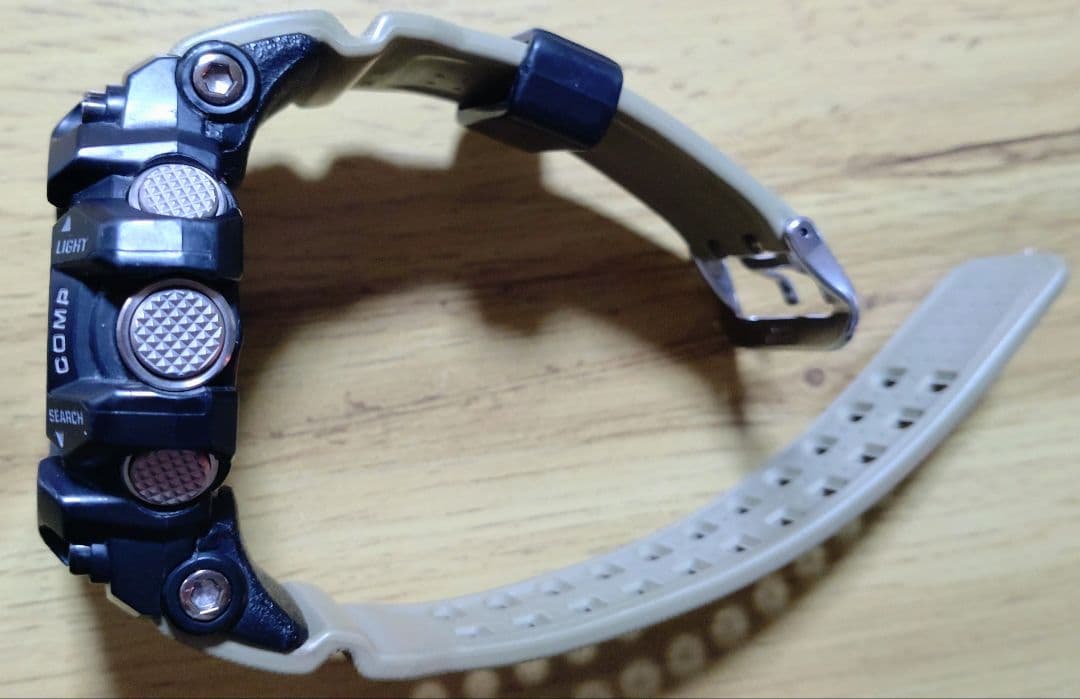 ☆電池交換済み　美品G-SHOCK　GG-1000-1A5マッドマスター☆