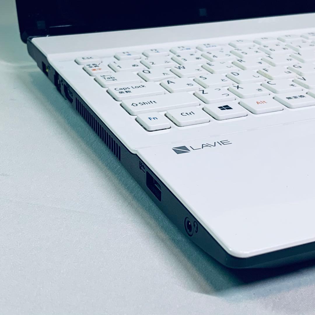 Core i7✨SSD2TB✨32GB✨カメラ✨NEC✨ホワイト✨ノートパソコン