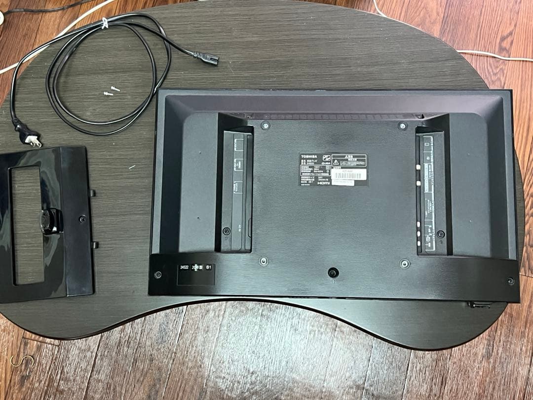 TOSHIBA 24インチ液晶テレビ 24S22 2020年製