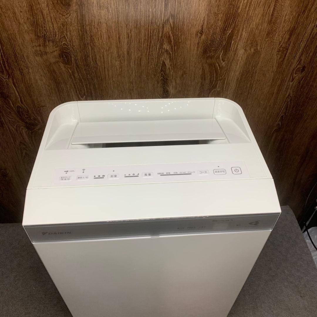 K794 ダイキン 空気清浄機 MCK70VBK-W 2018年製