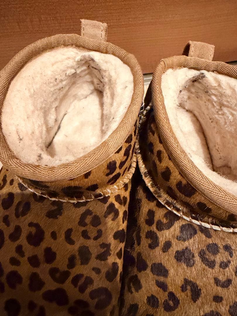 UGG ヒョウ柄　ファー　ショート　ムートンブーツ　レオパード　25㎝