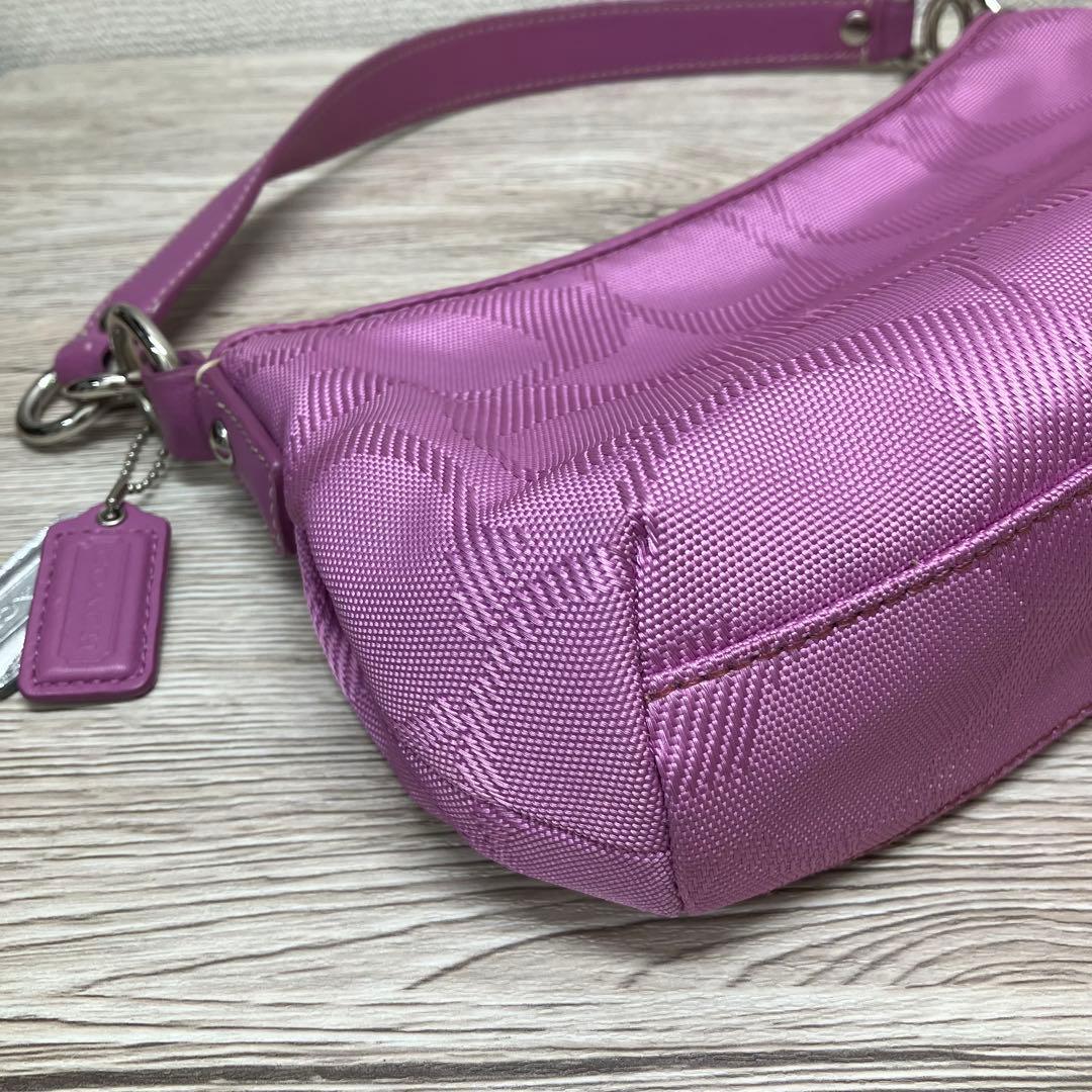 coach コーチ　ピンク ナイロン ショルダーバッグ★