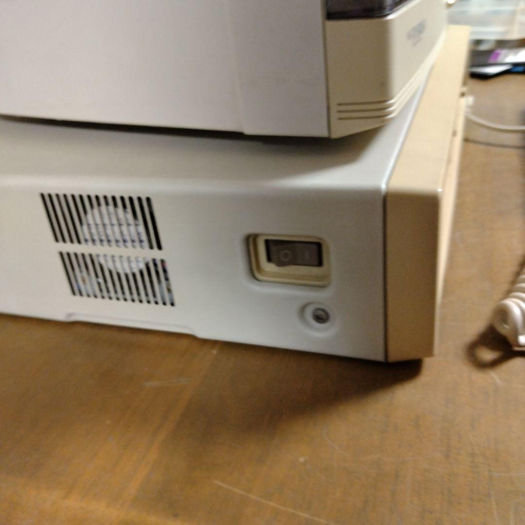 ■NEC PC-9801UV2 モニターセット キーボード、マニュアル付ジャンク