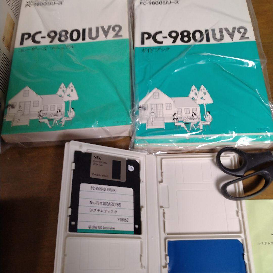 ■NEC PC-9801UV2 モニターセット キーボード、マニュアル付ジャンク