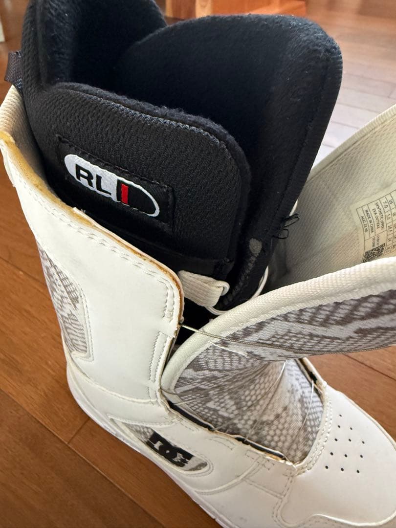 【使用1回のみ】DC スノーボードブーツ 24cm レディース 2023年モデル