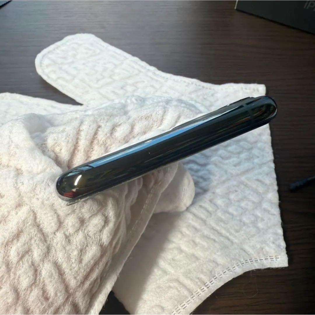 【美品】（箱入り）iPhone11 pro 256GB simフリー