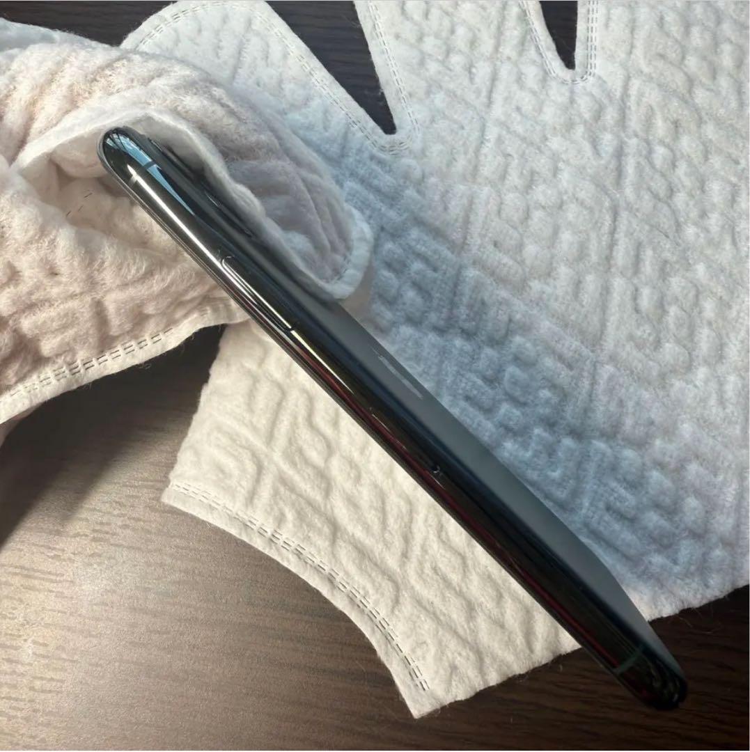 【美品】（箱入り）iPhone11 pro 256GB simフリー