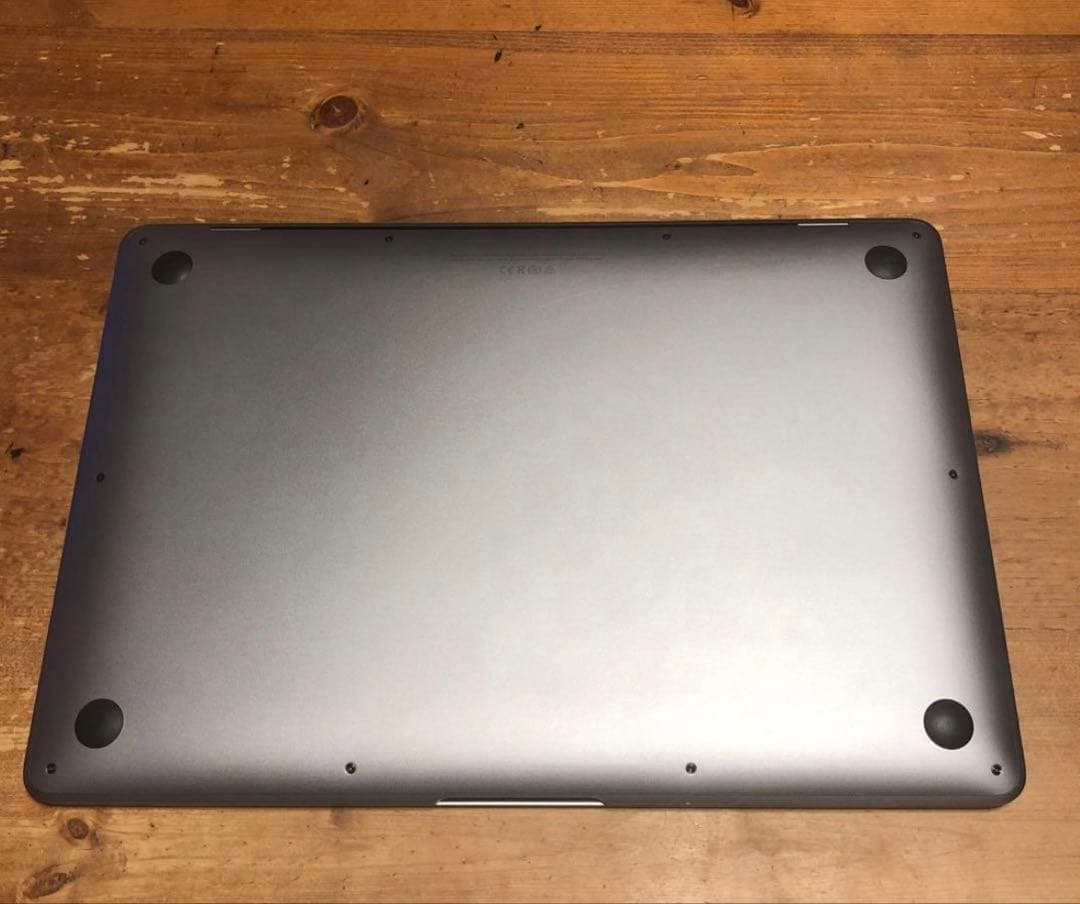 美品MacBook Air 13.3インチ 256GB スペースグレイ 2020