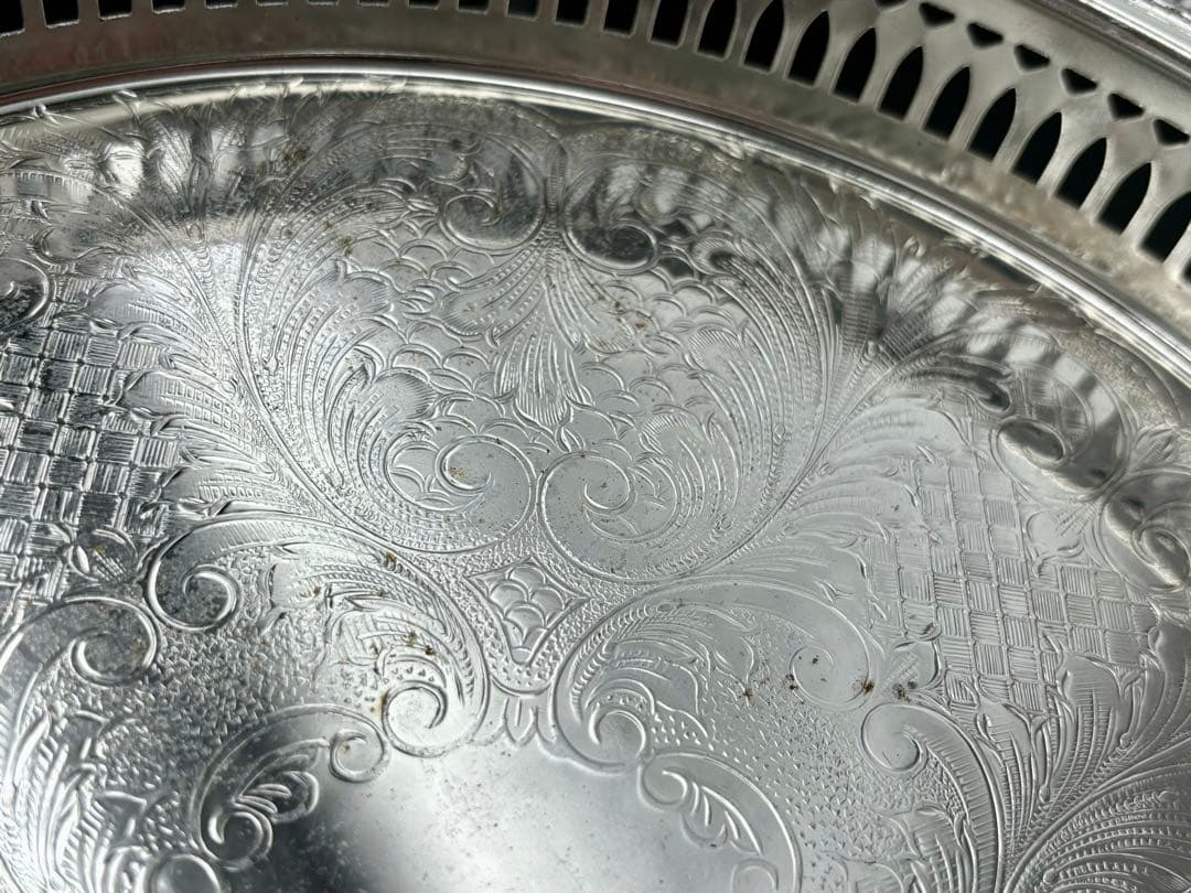 英国　アンティーク　銀メッキ　シルバープレート　トレイ・トレー　ヴィンテージ