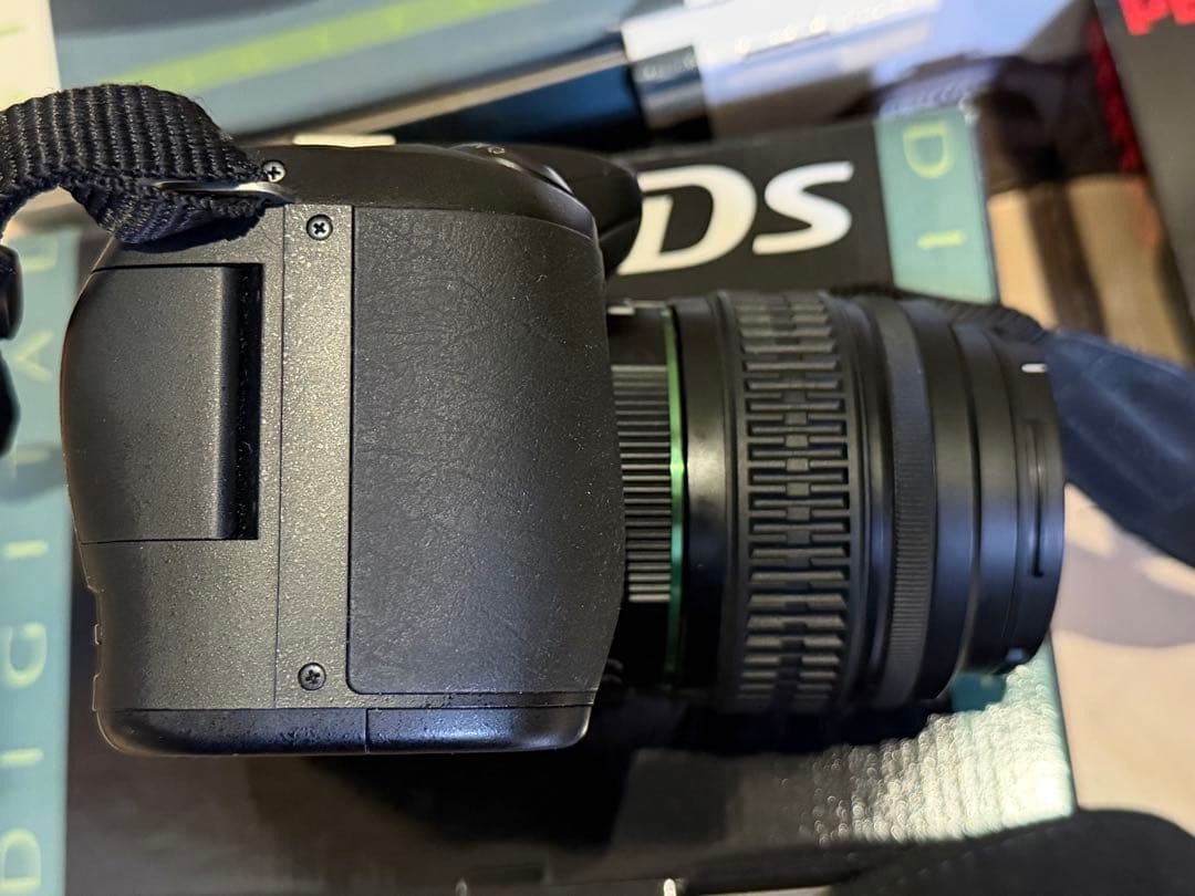 PENTAX *ist DS レンズキット SMC 18-55mm SDカード付