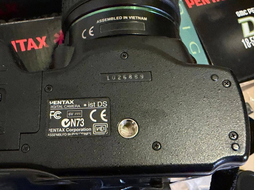 PENTAX *ist DS レンズキット SMC 18-55mm SDカード付