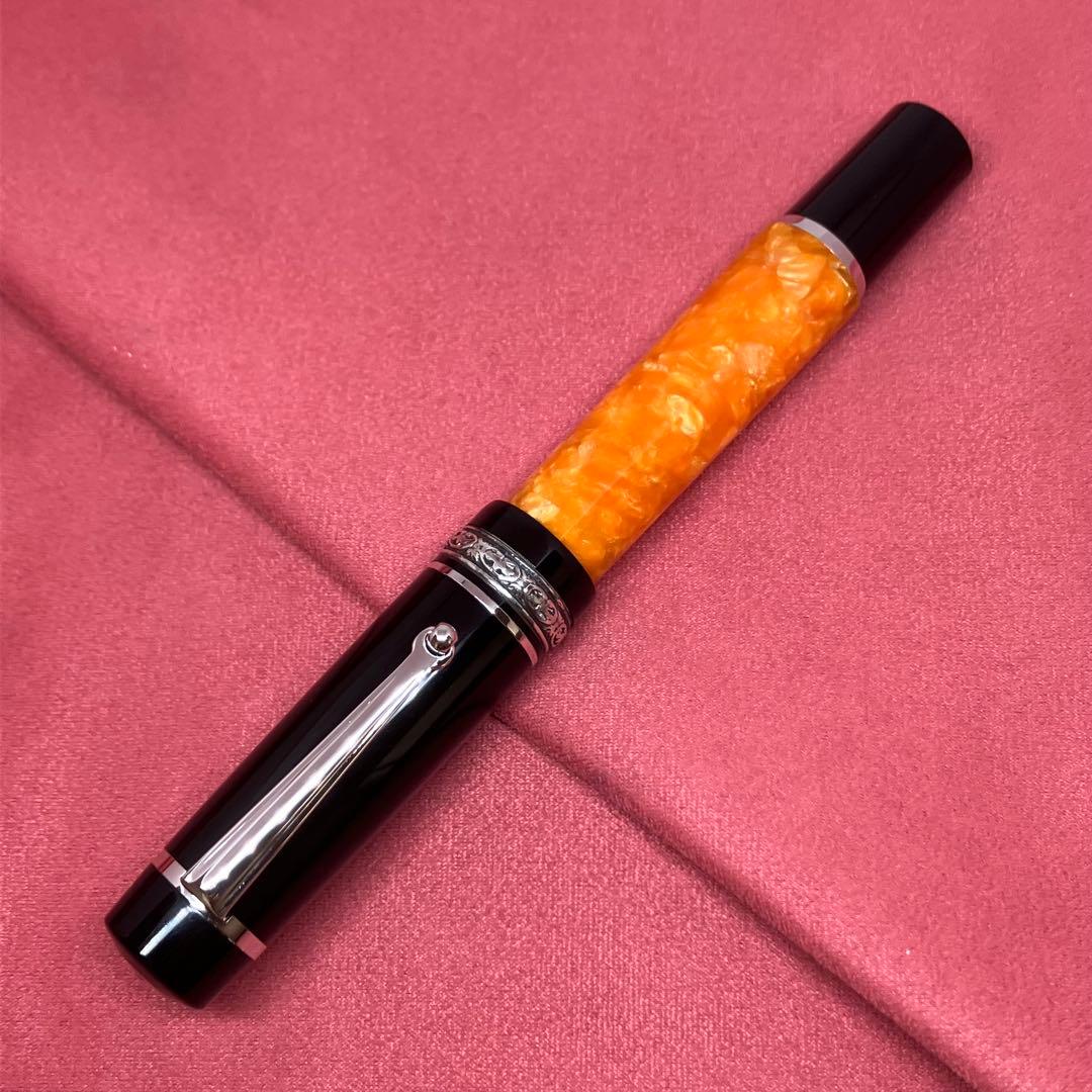 ■美品 デルタ ドルチェビータ ミディアム 18K M 万年筆