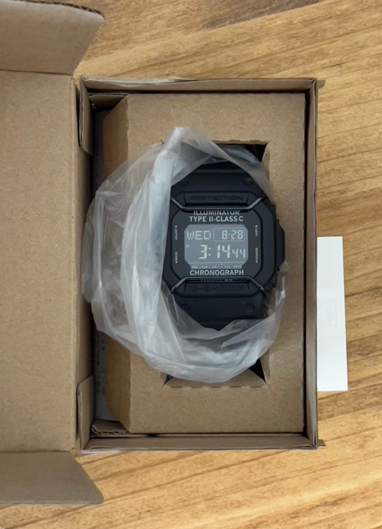 CASIO G-SHOCK エヌハリウッドDW-5600NH-JR