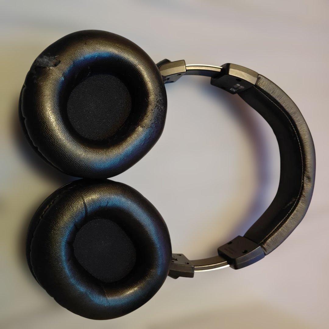 Audio-Technica ATH-m50xbt2ワイヤレスヘッドホン