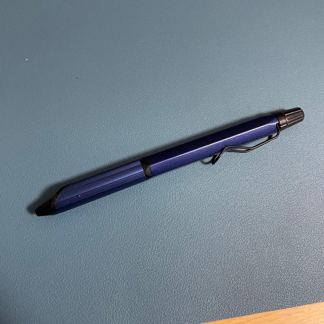 【最終値下げ】シーサー筆箱　シャープペンシル　ボールペン 定規セット