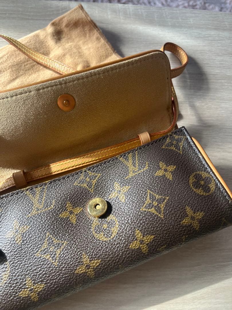 Louis Vuitton モノグラム ポシェットツインPM M51854