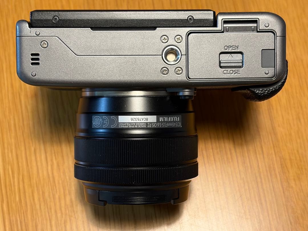 FUJIFILM X-T100 レンズキット　ダークシルバー