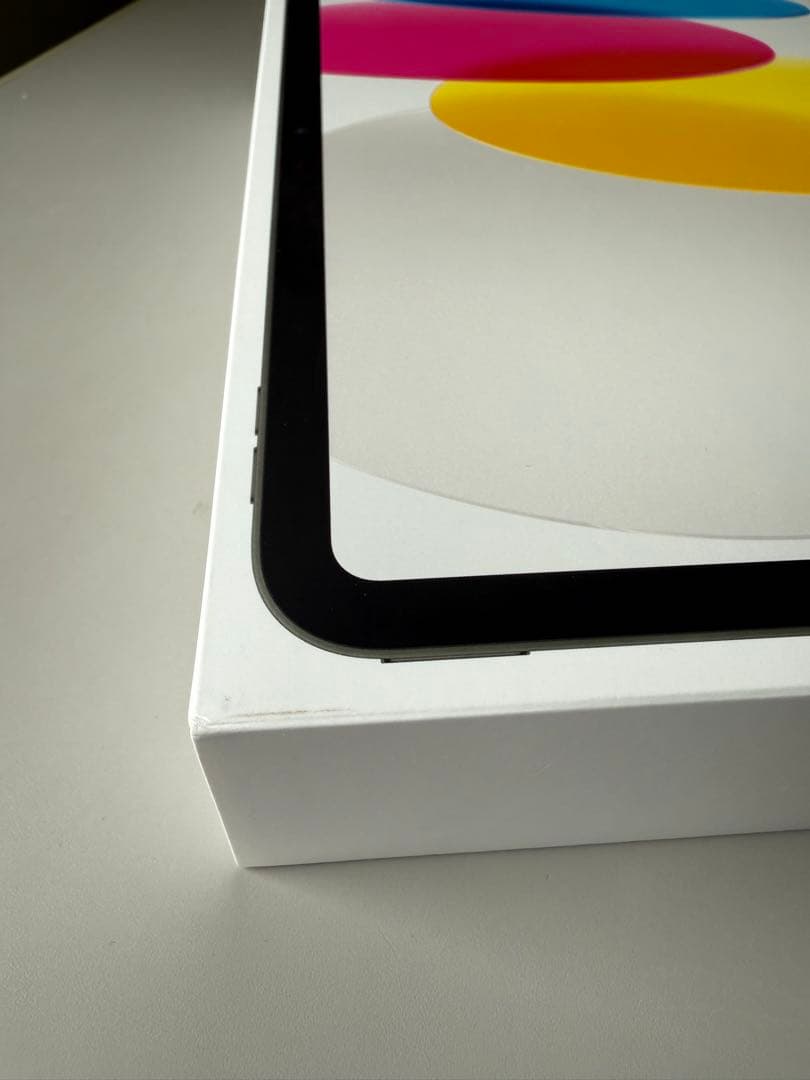 Apple iPad 11インチ(a16)シルバー 本体 充電器付き