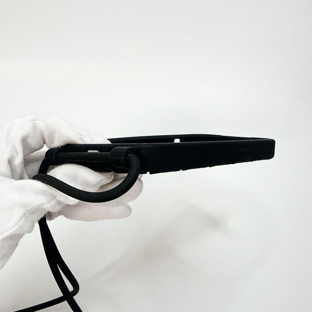 【未使用級】ボッテガ iPhone15Proイントレ ラバーケース ショルダー付