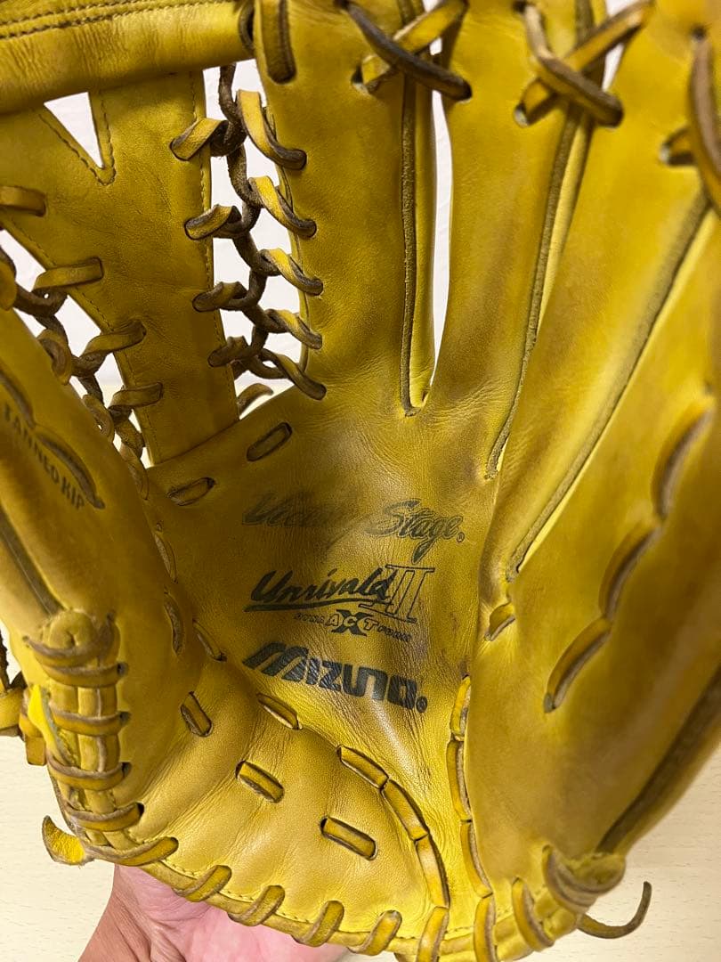 ミズノ　ビクトリーステージ　硬式外野用