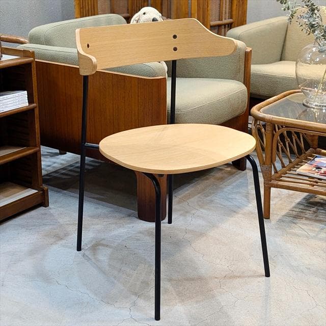 関家具のカペルⅢダイニングチェア①