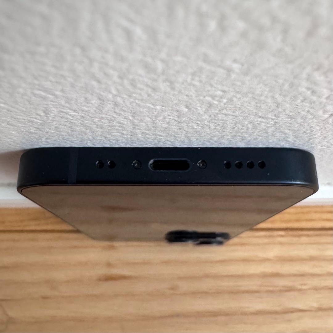 Apple iPhone13mini ミッドナイト256GB バッテリー 76%