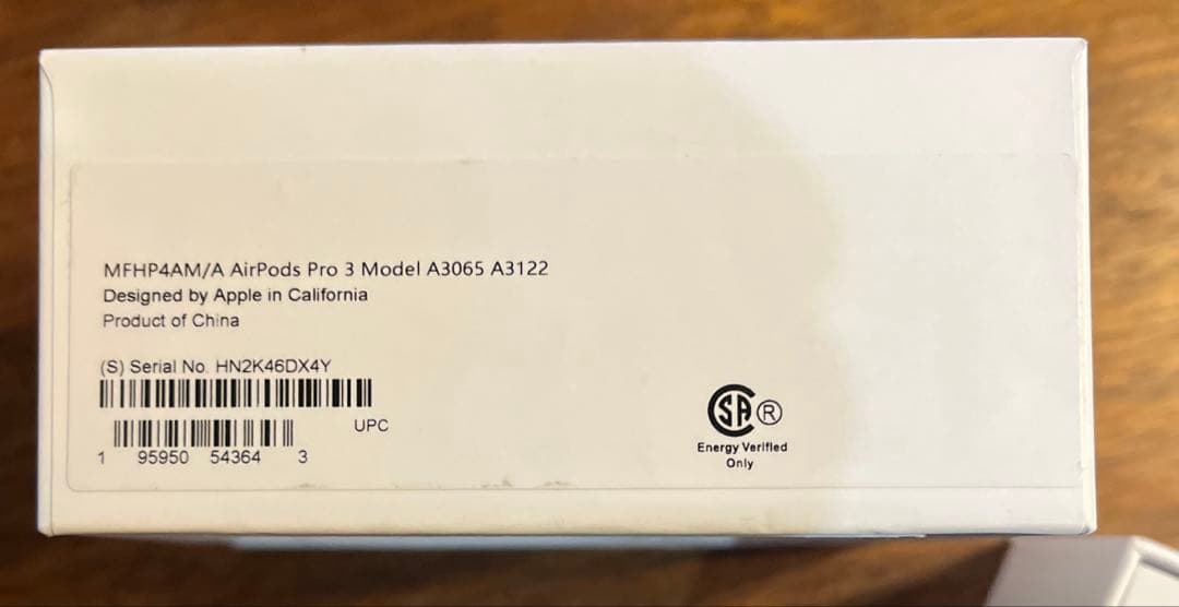 美品　AirPods Pro3 本体　ケース付き　 （動作確認済み）限定保証あり