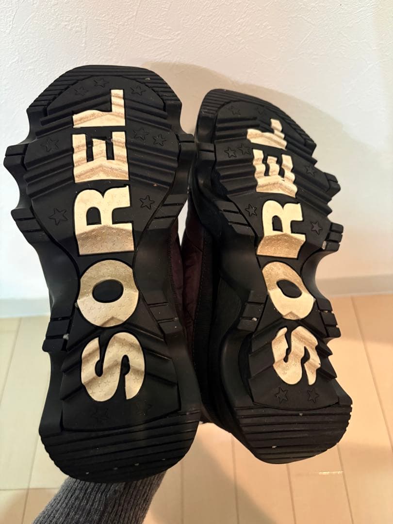 y*u様 SOREL ソレル キネティックインパクト スノーブーツ　黒 24.5