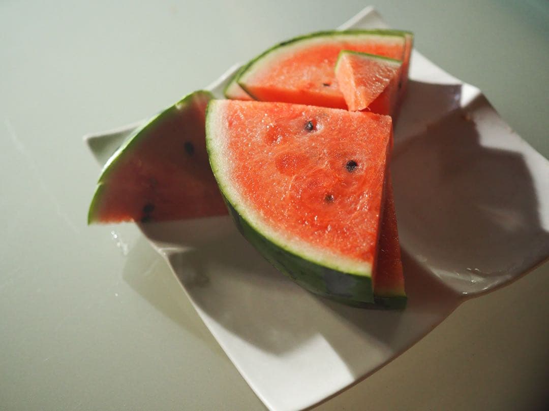 OLYMPUS OM-D E-M10 Mark III シルバー 本体